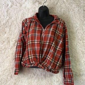No Boundaries long sleeved flannel crop top in plaid with quarter zipper (XL)